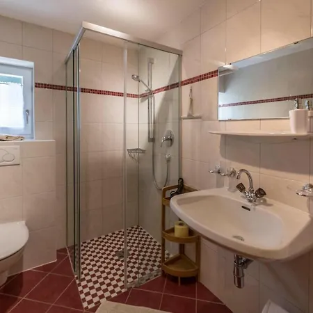 Valentina アパート